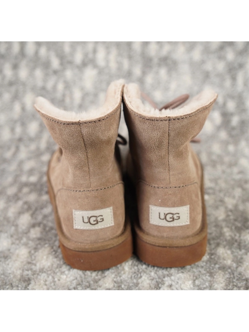 UGG Diara Suede Fleece Lined Ankle Boots 1113090 Womens US 7 UK 5 Beige EUC - Picture 9 of 15